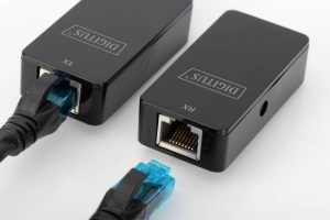 DA70141-2-H.jpg ESTENSORE DI LINEA USB 2.0 FINO A 50 MT. TRAMITE CAVO RETE CAT 5E CON ALIMENTATORE