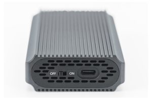 DA71158-1.jpg DIGITUS Alloggiamento per disco rigido USB M.2, SSD, esterno, NVMe, 40Gbps, USB 4.0, alluminio, senza attrezzi