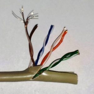 CAVO FLESSIBILE NON SCHERMATO UTP PER RETI CATEGORIA 5E IN RAME MATASSA MT.100