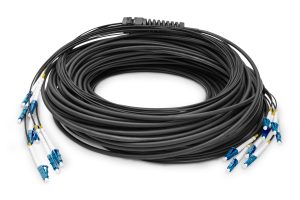 Cavo breakout universale in fibra ottica dotato di terminali, Multimode OS2, 8 fibre, LC/UPC - LC/UPC   30 mt. colore nero