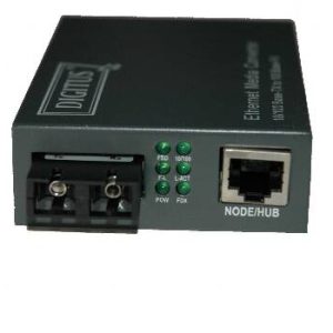 DN82021-1-H.jpg CONVERTITORE 10/100 RJ45 MEDIA CONVERTER - FIBRA OTTICA SC SINGLEMODE