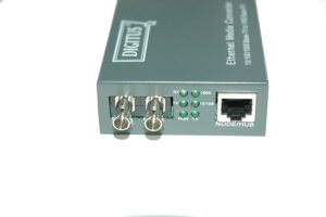 CONVERTITORE 10/100/1000 GIGABIT MEDIA CONVERTER RJ45 - FIBRA OTTICA ST 1000Base-SX,