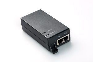 DN951021G.jpg INIETTORE POE 802.3af USCITA MAX 48V 15,4W