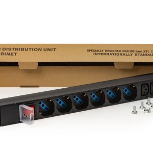 MULTIPRESA DA RACK 19" CON 6 PRESE UNIVERSALI + 3 PRESE C13 CON INTERRUTTORE SPINA ITALIANA 16A