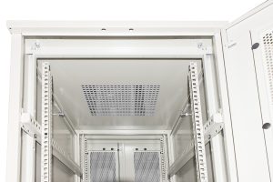 LK1937U610-4-H.jpg ARMADIO RACK 19" PER RETI 37U (A)1833, (L)600, (P)1000 COLORE GRIGIO PORTA TRAFORATA