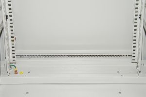 LK1942U66GR-3-H.jpg ARMADIO RACK 19" 42U (A)2055, (L)600, (P)600 COLORE GRIGIO PORTA VETRO