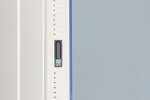 LK1942U810V-2-H.jpg ARMADIO RACK 19" 42U (A)2055, (L)800, (P)1000 PORTA VETRO COLORE GRIGIO CON GUIDACAVI LATERALE