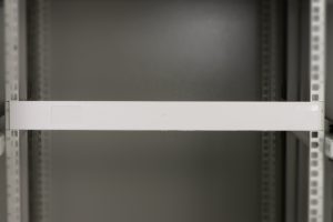 LKCOP6U-1-H.jpg COPERTURA 19" PER ARMADI RACK 6U GRIGIO CON PARTI 1U STACCABILI INSTALLAZIONE CON CLIP