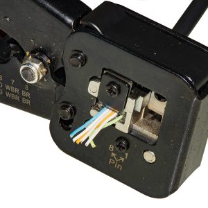 LKCRIMP2-3-H.jpg PINZA PER CONNETTORI 6-8 POLI CON CAVO PASSANTE CON SPELAFILI ANTERIORE