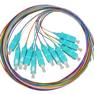 LKSC12PT3G.jpg SET 12 CAVI PIGTAIL FIBRA OTTICA COLORATI CONNETTORI SC OM3 SIMPLEX 2 MT