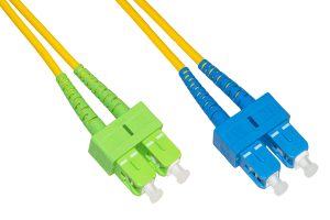 LKSCASCU905-1-H.jpg CAVO FIBRA OTTICA SC APC A SC UPC SINGLEMODE DUPLEX MT.5