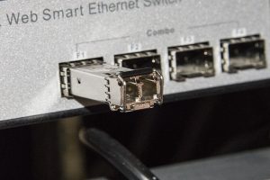 LKSFPLC103Z-2-H.jpg MODULO MINIGBIC (SFP+) SINGLEMODE LC DUPLEX 10GBPS 1310nm 10 KM CON DDM PER ZYXEL